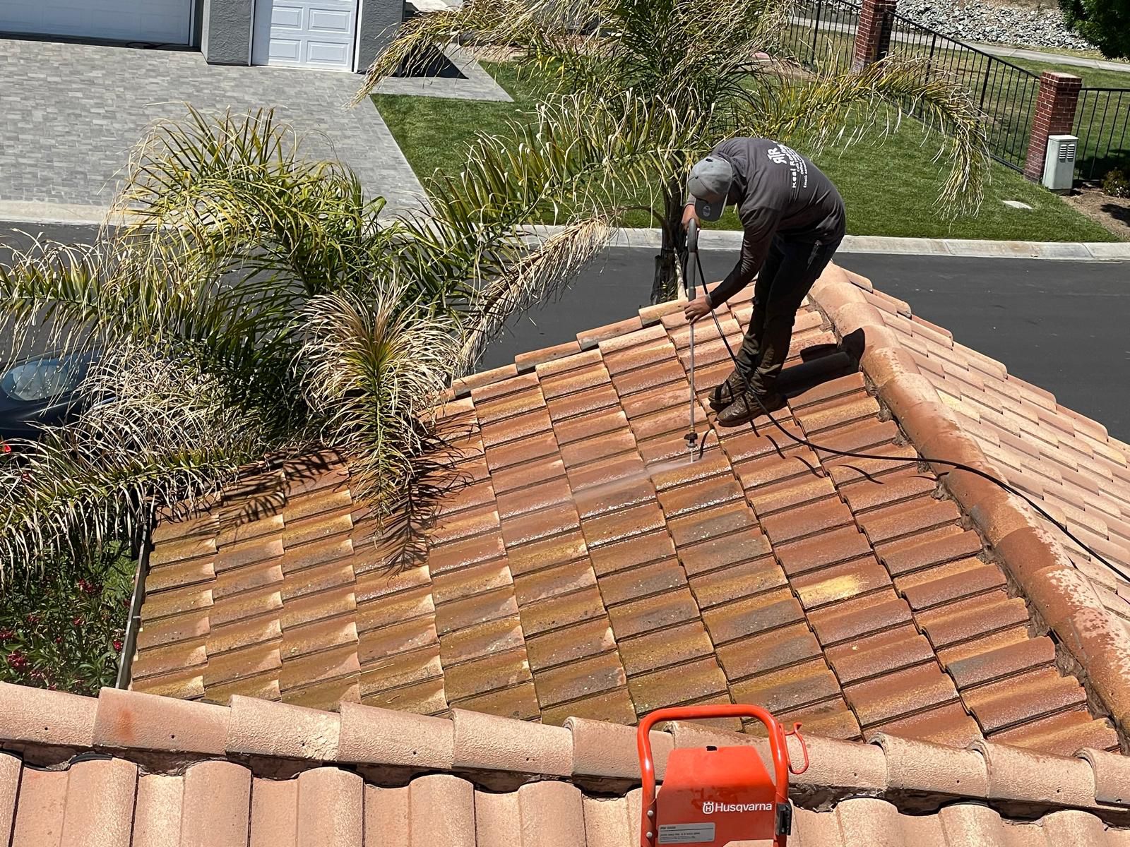 Pressure washing portfolio photo