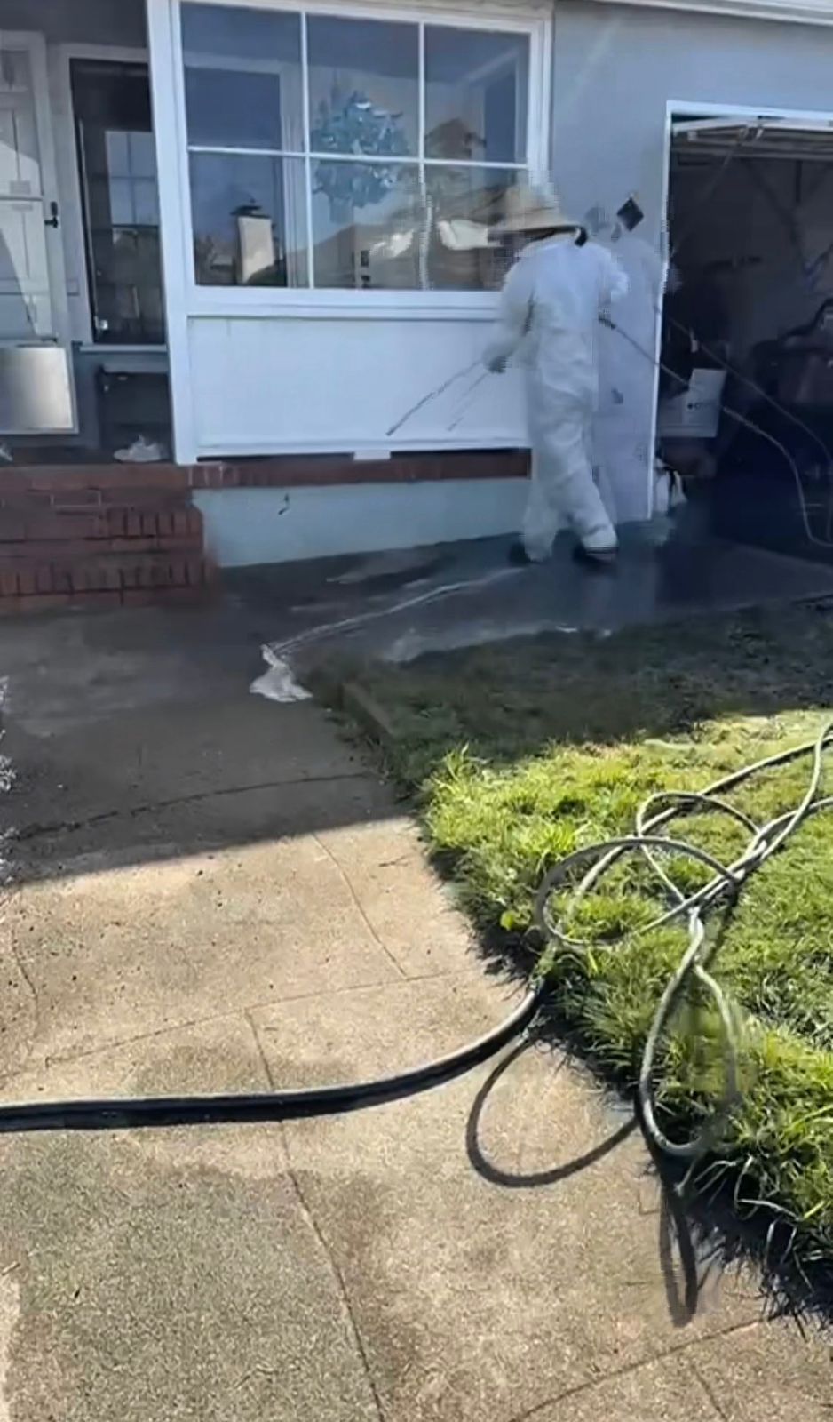 Pressure washing portfolio photo